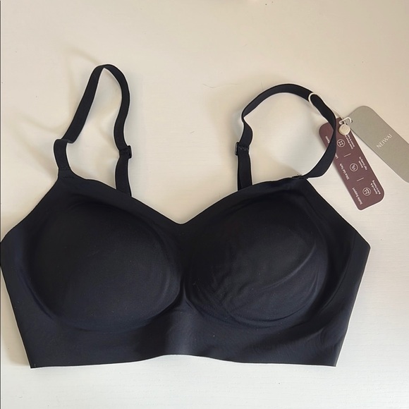 Neiwai Flo Support Black Bra with Adjustable Straps sz XS-S - Picture 1 of 3